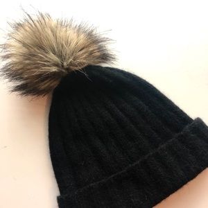 Aritzia Babaton black hat